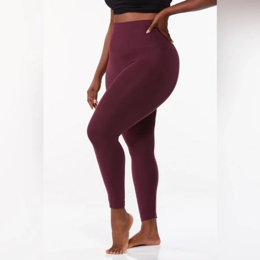 ❄️ Cato | Plus Size The Perfect Wine Leggings Various Sizes Available